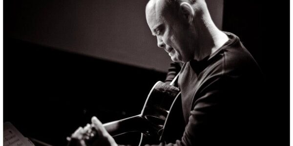 Steve Gregory  (LA Studio Gutarist (Ray Charles,Frankie Vali, Leonard Cohen, Macy Gray, John Daversa,..)